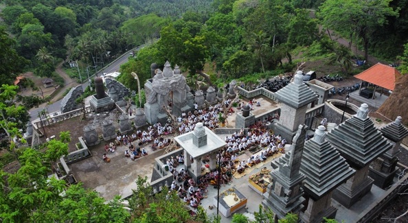 Pura Melanting Desa Bugbug